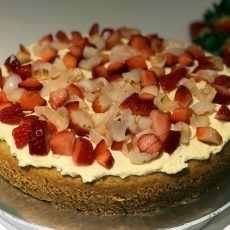 Strawberries and Lychee Cake