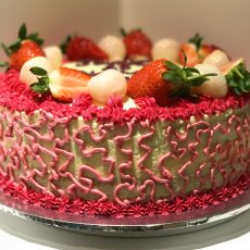 Strawberries and Lychee Cake