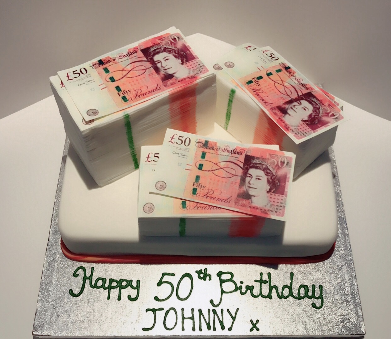 The Fifty Pound Cake - Torte Cake Art